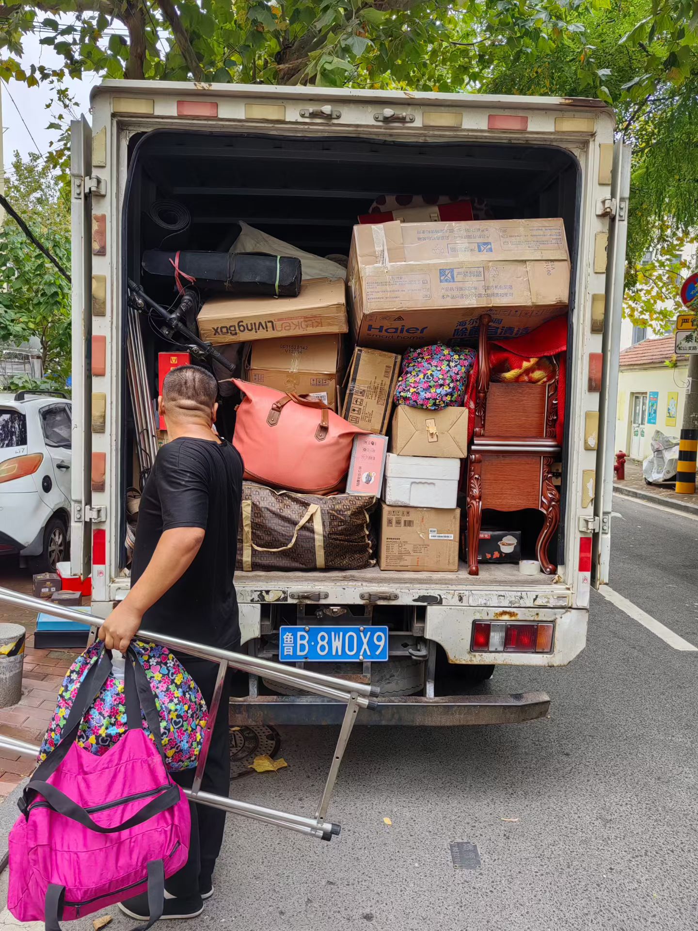 青岛搬家公司专业运输企业